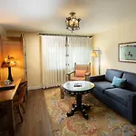 La Fonda On The Plaza Hotel