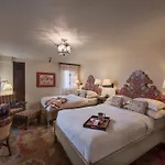 La Fonda On The Plaza